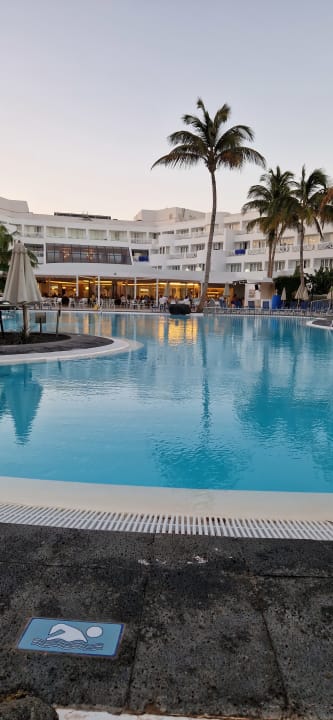 Pool Hipotels La Geria