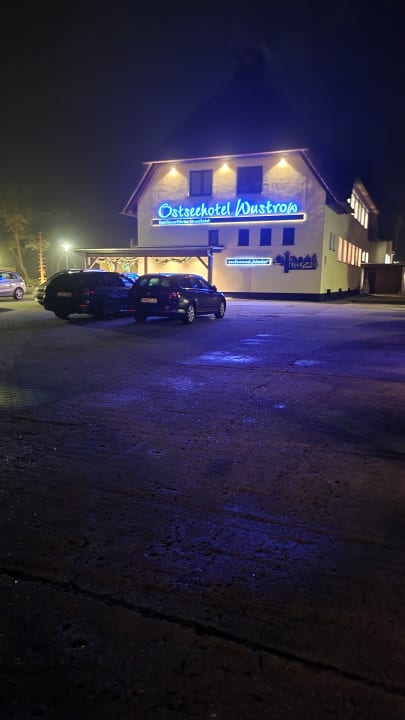 Außenansicht Ostseehotel Wustrow