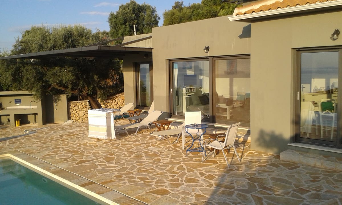 Außenansicht Villa Atokos