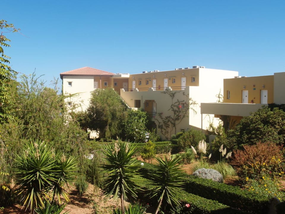 Hotel z zewnątrz Vantaris Luxury Beach Resort