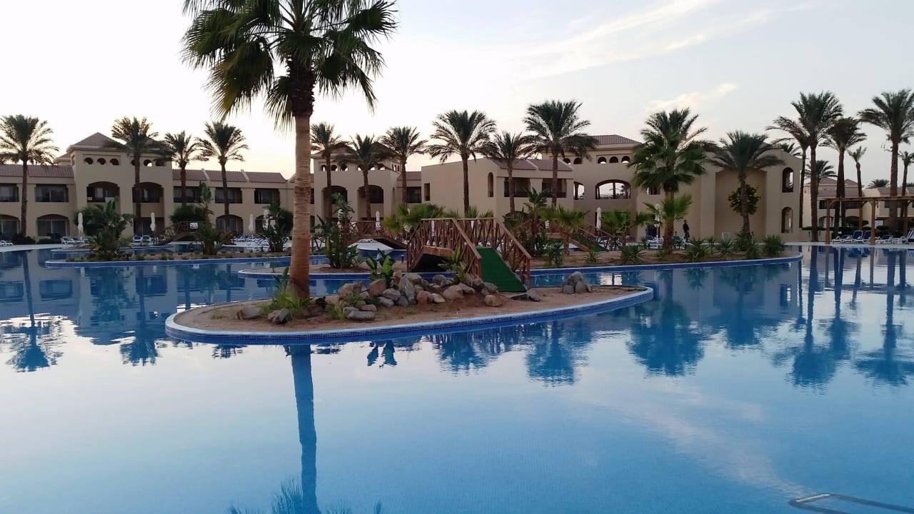 Pool Cleopatra Luxury Resort Makadi Bay
