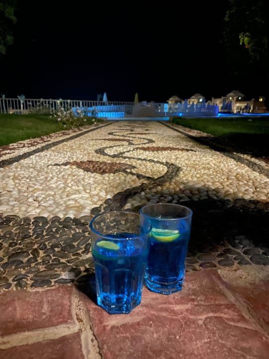 Pool Serenity Alpha Beach