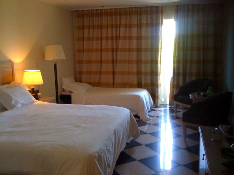 Номер Out Of The Blue Resort & Spa