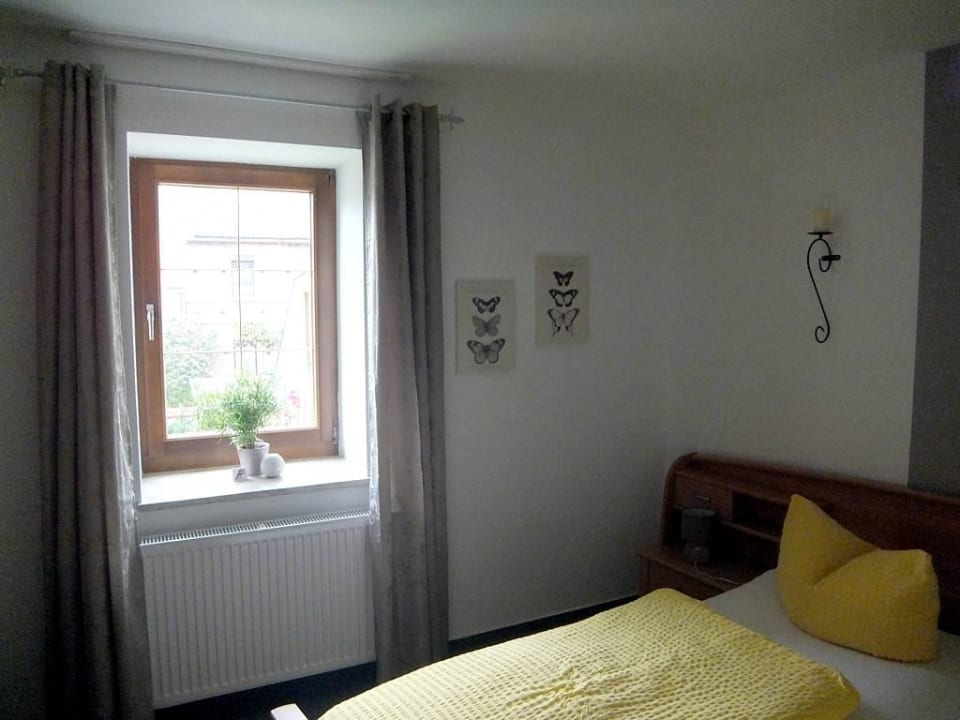 Zimmer Hotel Garni Zum Rebstock