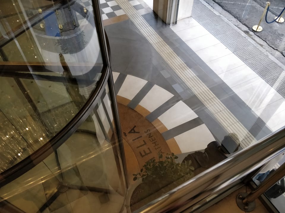 Außenansicht Meliá Athens Hotel