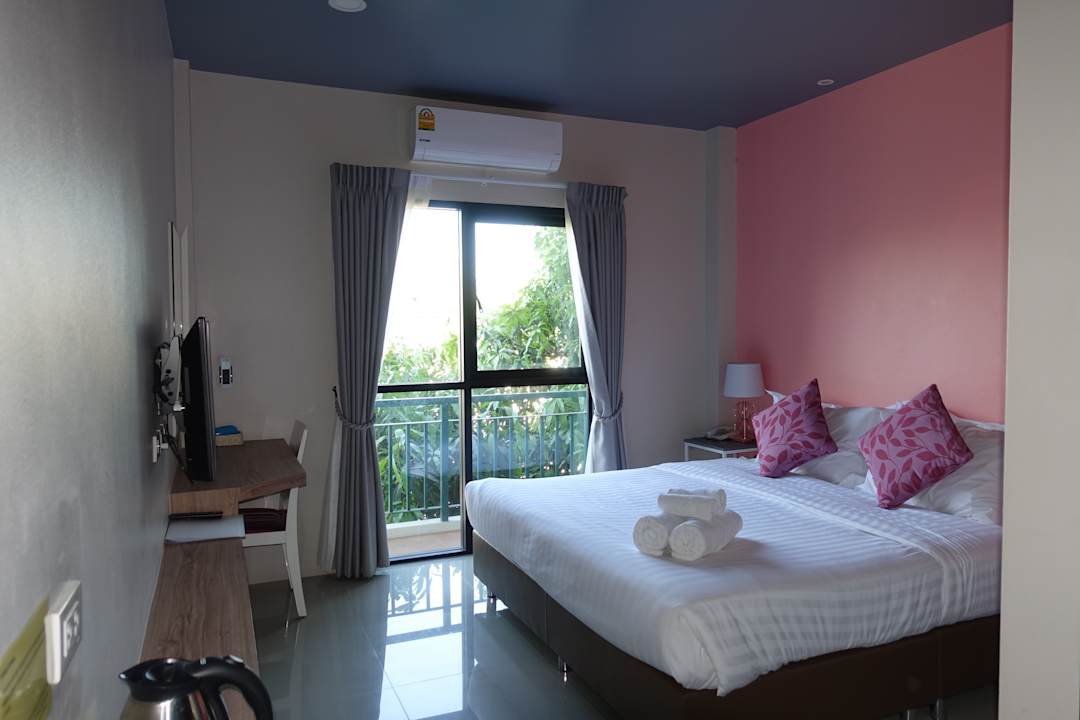 Zimmer H Hotel Phrasing