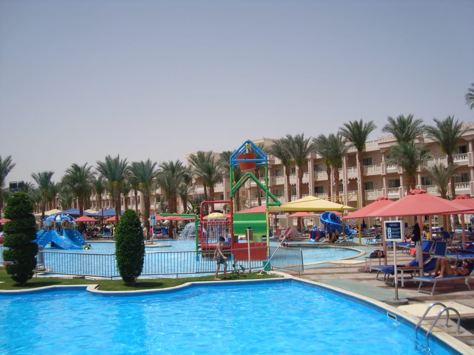 Außenansicht Beach Albatros Resort