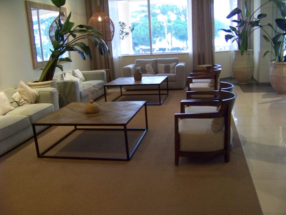 Lobby PortoBay Falésia