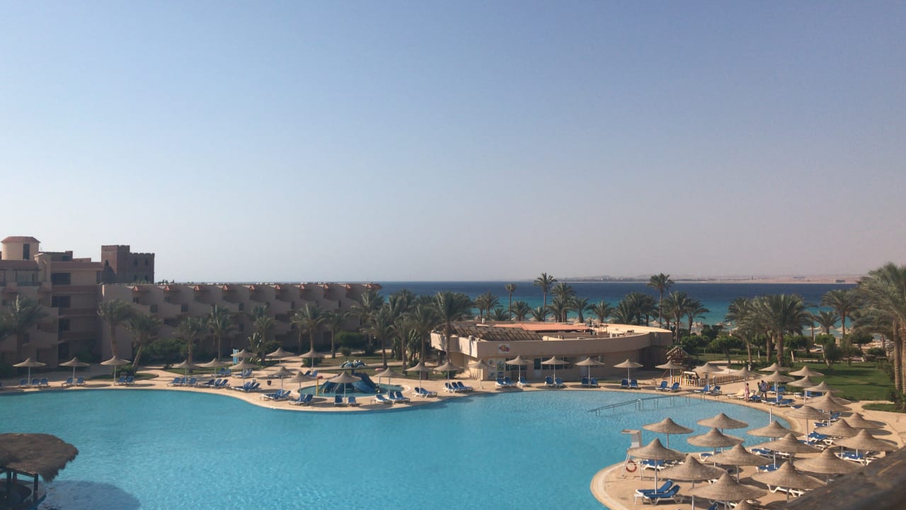 Pool Pyramisa Beach Resort Sahl Hasheesh