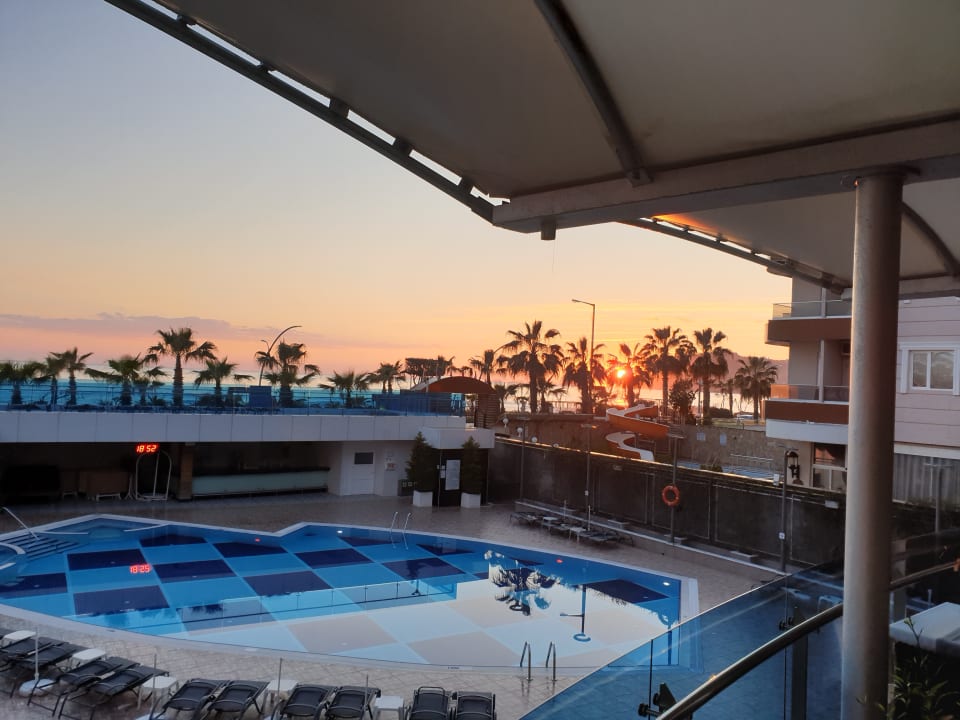 Außenansicht Sunprime C-Lounge