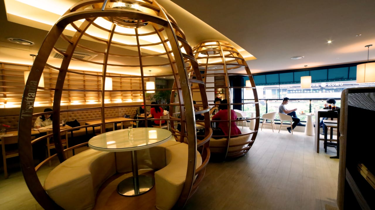 Gastro Sunset Business Hotel