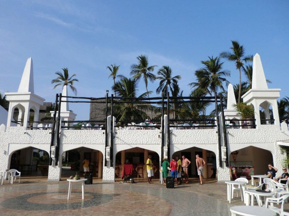 Hier gibt es jeden Abend verschiedene Evends Hotel Southern Palms Beach Resort