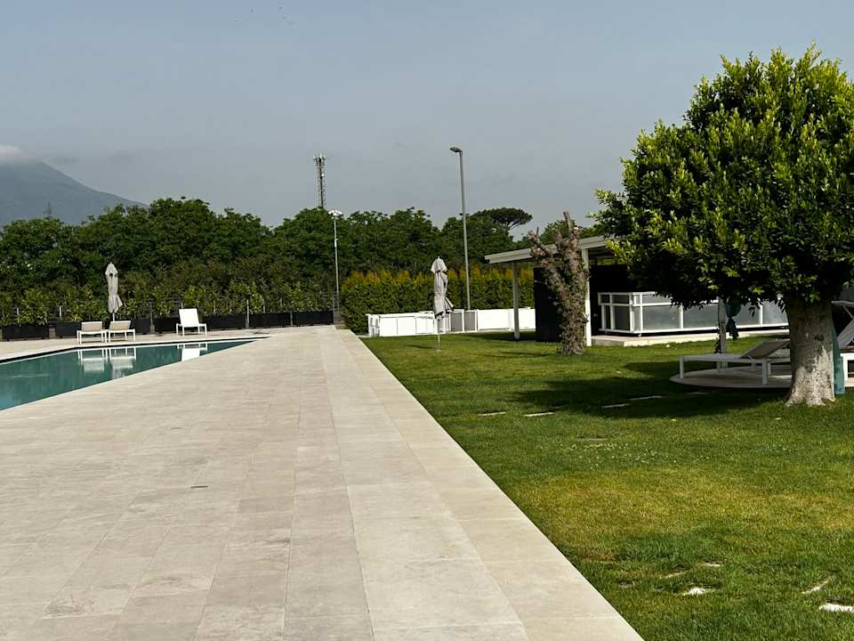 Pool Secret Garden Resort & Spa