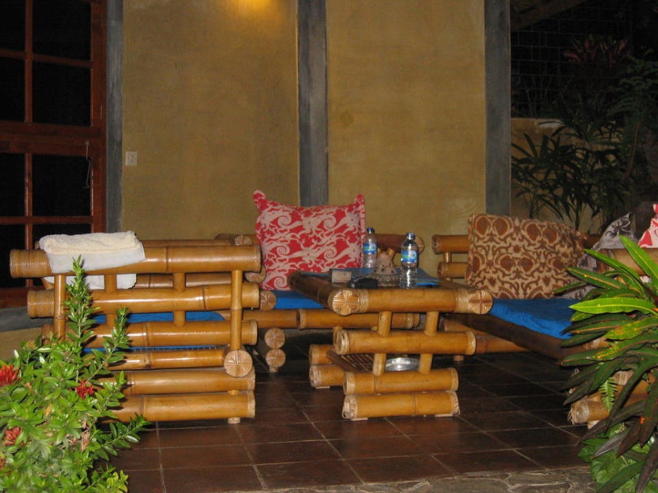 Terrasse Bungalow Saraswati Holiday House