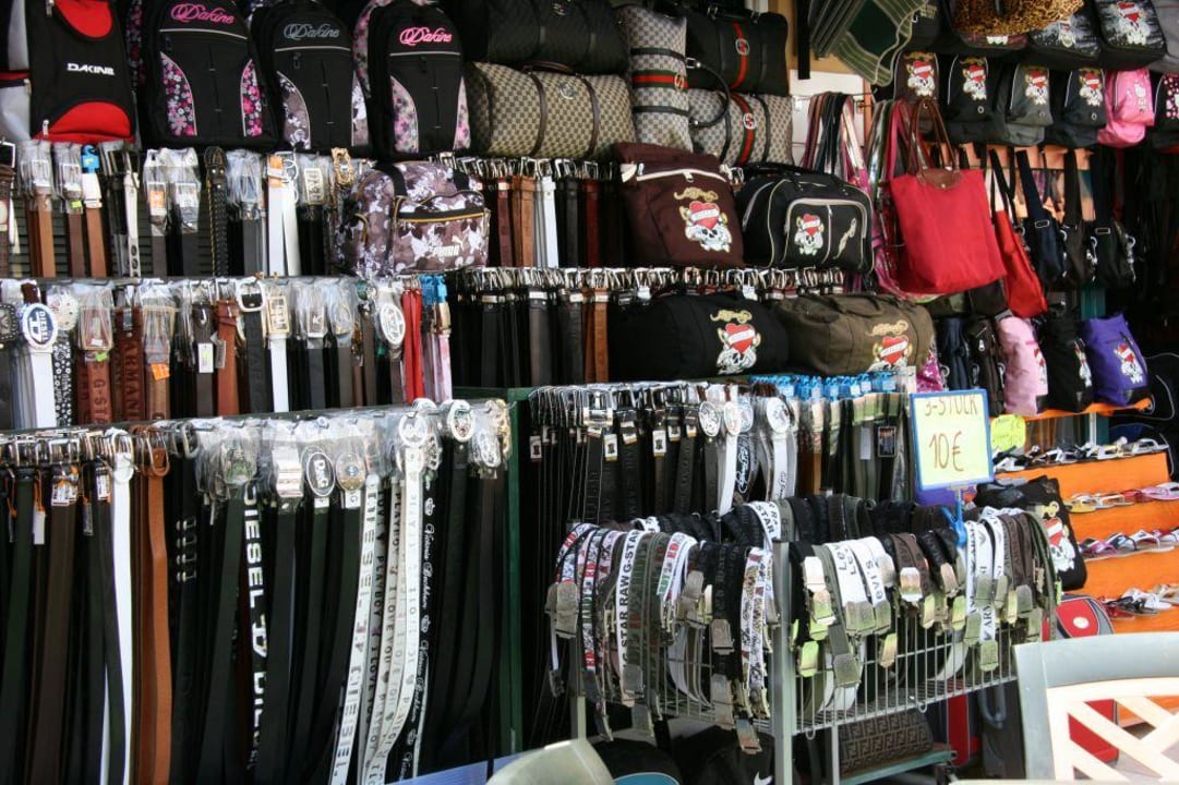 Schuh & Taschengeschäft in Haus 4 Grand Seker Hotel