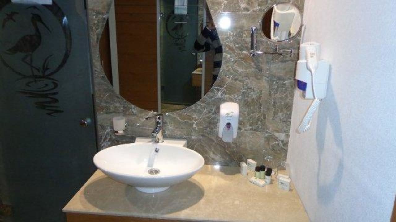 Waschtisch Port Nature Luxury Resort & Spa