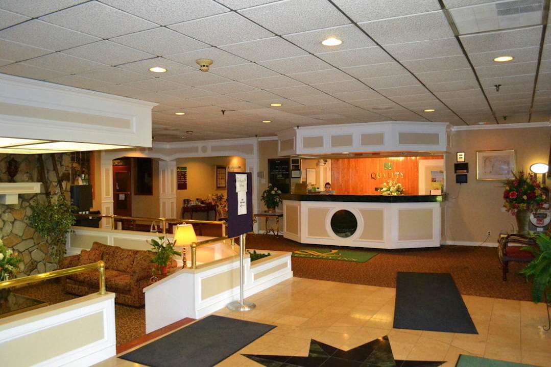 Lobby & Rezeption Hotel Quality Inn Stroudsburg