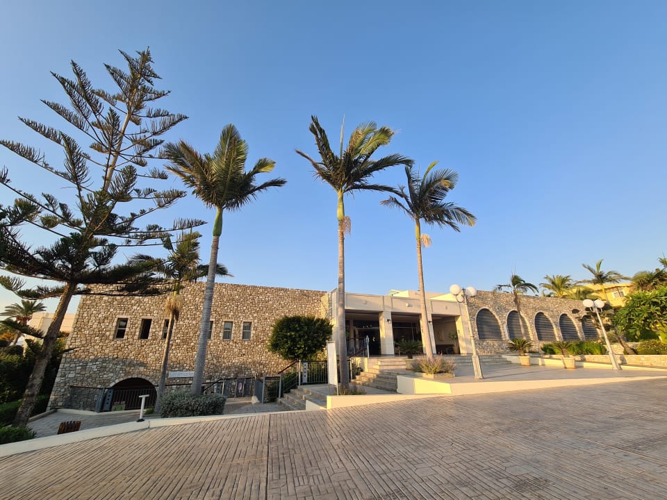 Außenansicht Hotel Horizon Beach Resort