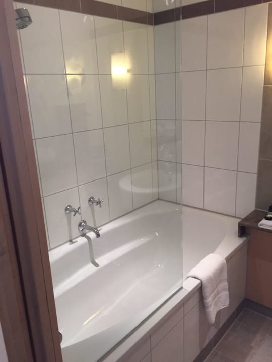 Badezimmer 224 Hotel Mondial am Dom Cologne- MGallery
