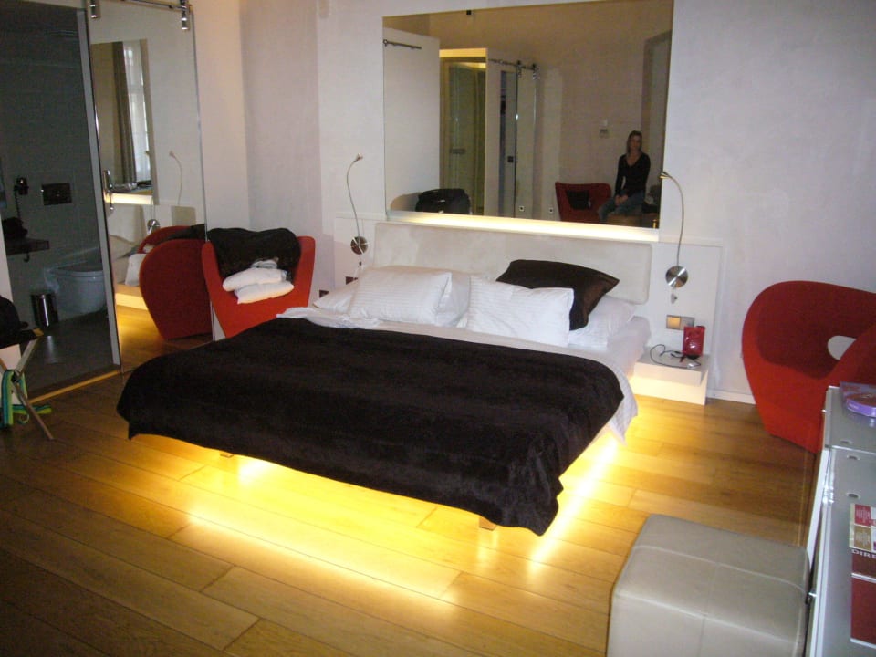 Doppelzimmer Deluxe-Zimmer  Hotel Three Storks