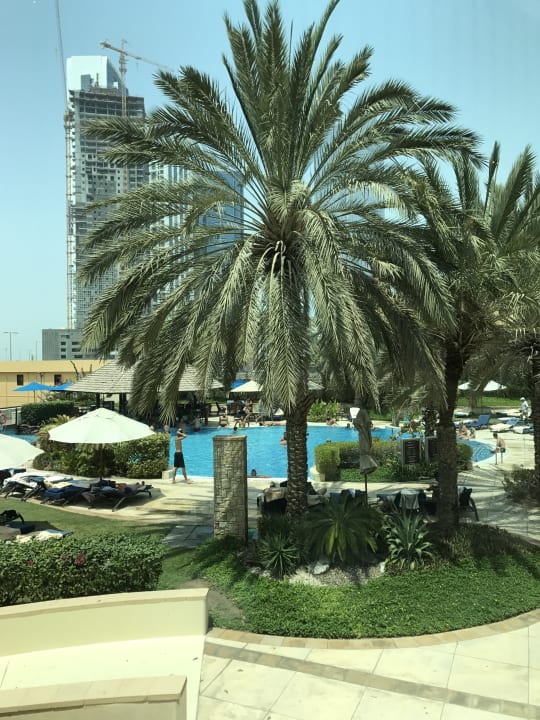 Pool Sheraton Hotel & Resort Abu Dhabi