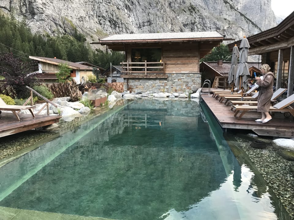 Pool Gramai Alm alpengenuss & natur spa