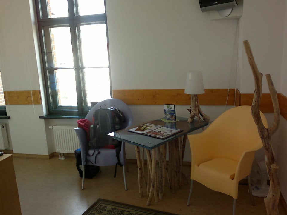 Sitzecke im Zimmer Pension Spreewelten