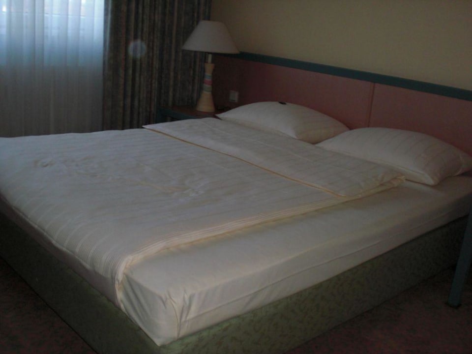 Zimmer Victor's Residenz-Hotel Saarlouis