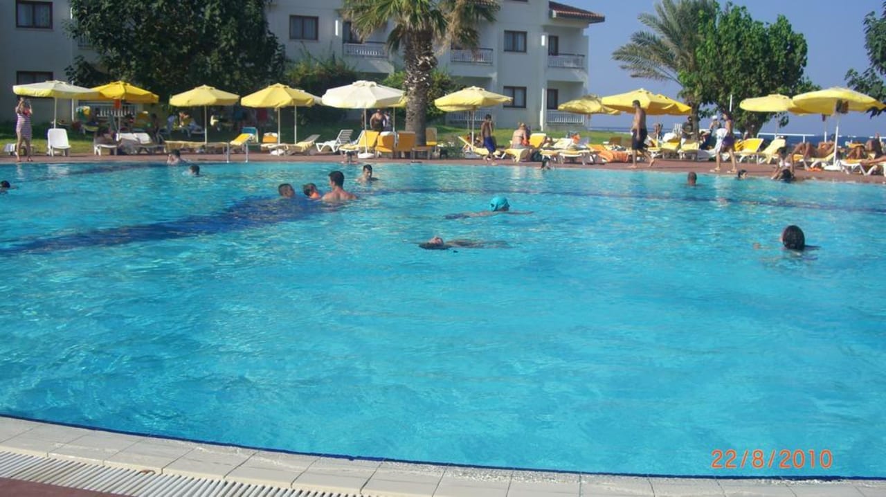 Pool Salamis Bay Conti Resort Hotel & Casino