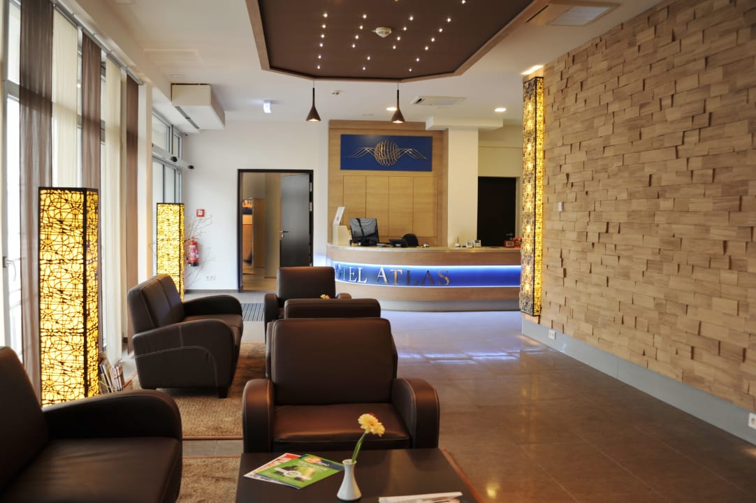 Lobby Hotel Atlas Halle