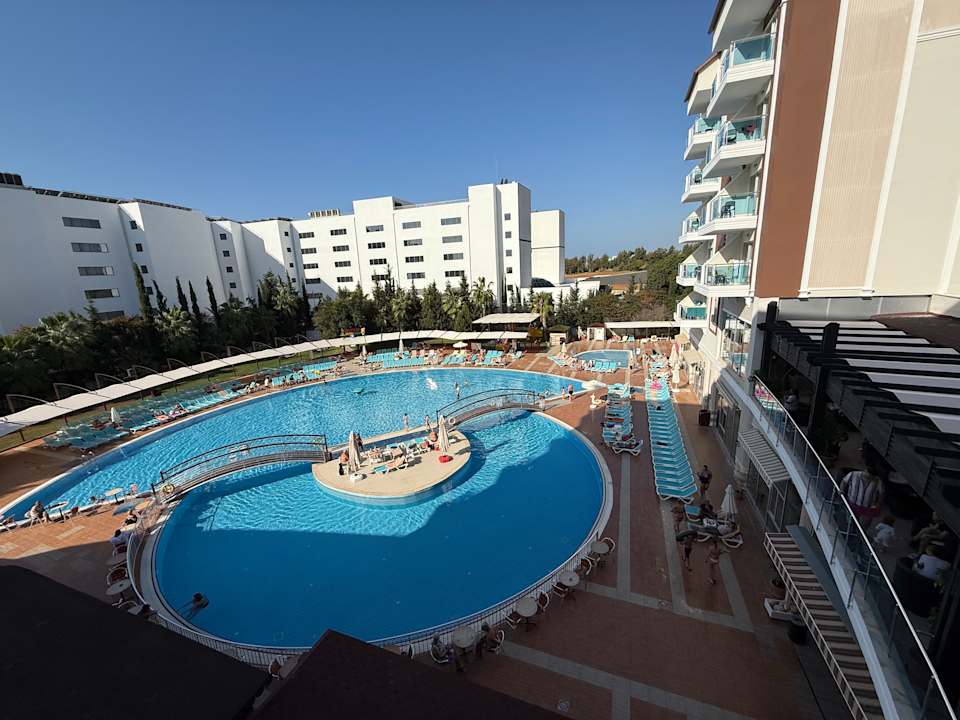 Pool Cenger Beach Resort & Spa