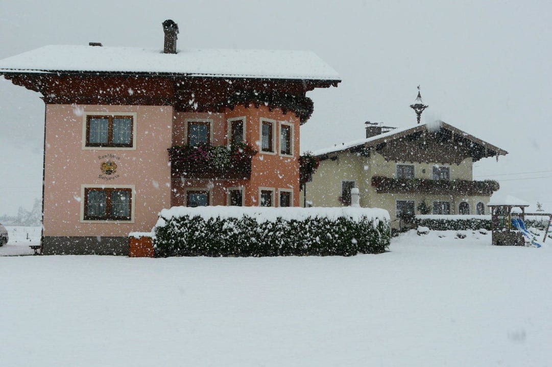 Achenhof & Landhaus Salzmann im Schnee Appartement Achenhof