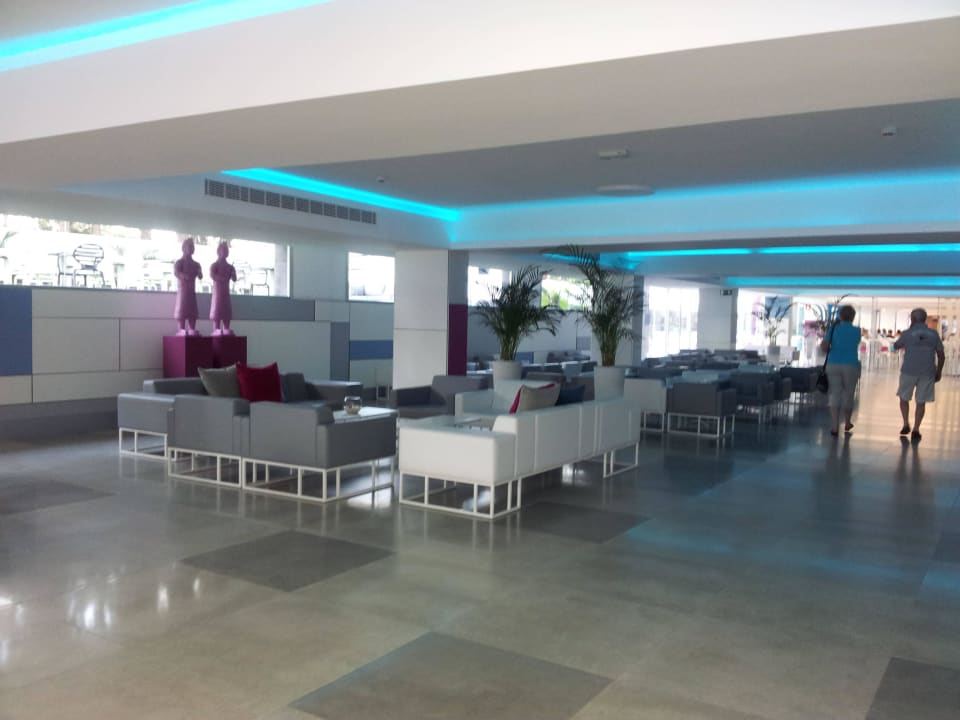 Weg zum Speisesaal LABRANDA Marieta - Adults only