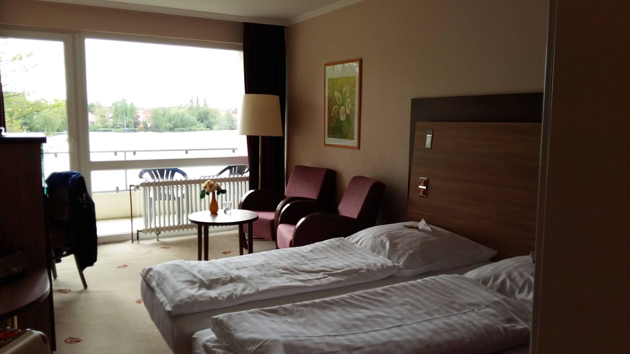 Zimmer mit Seeblick Seehotel Schwanenhof