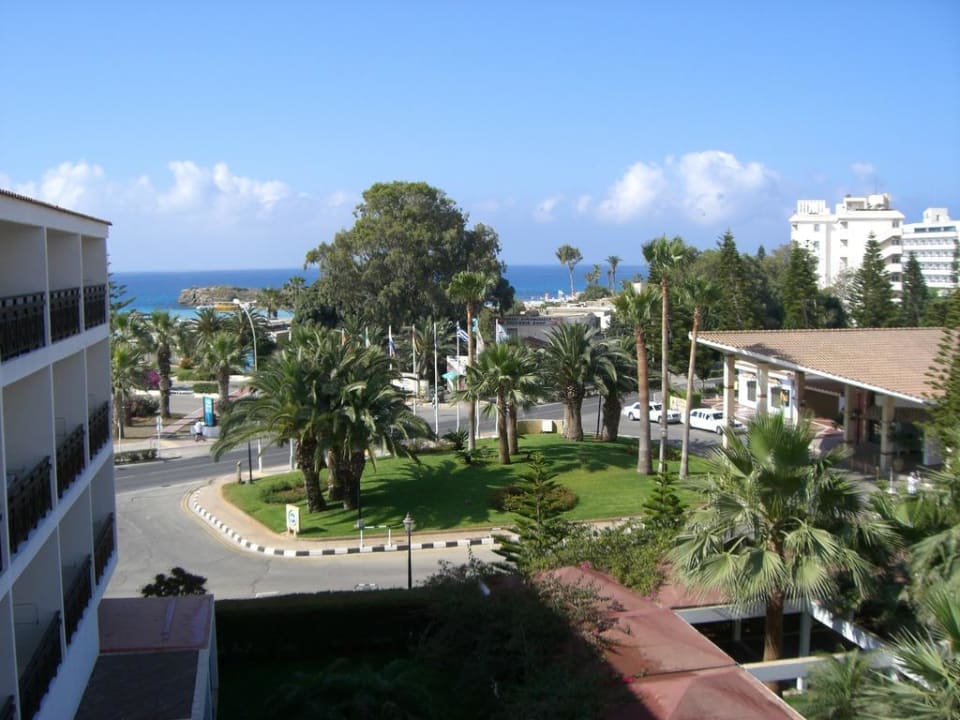 Blick vom Hotel Atlantica Aeneas Resort