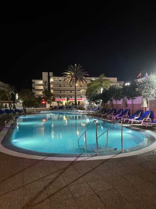 Pool Bull Escorial & Spa