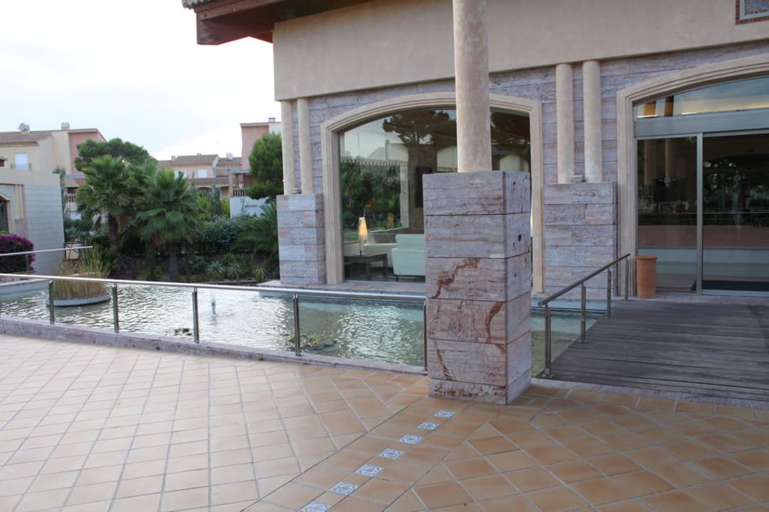 Der Eingang vom Hotel in die Lobby Zafiro Mallorca