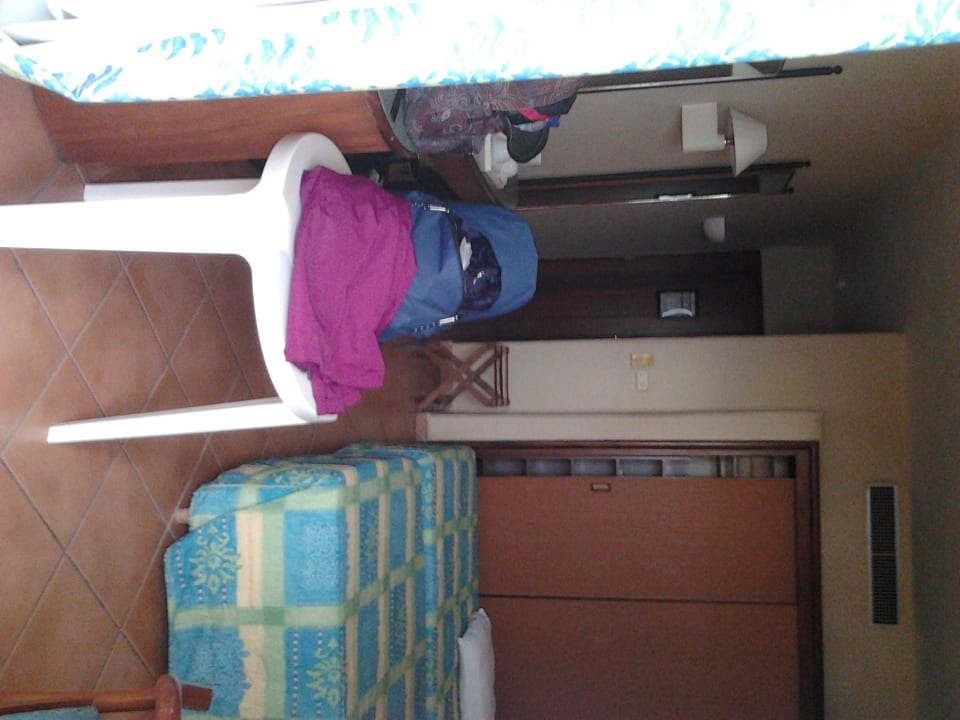 Zimmereinsicht vom Balkon aus db San Antonio Hotel + Spa