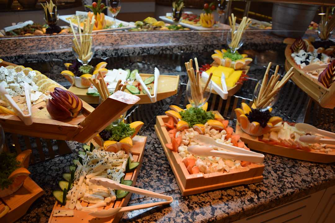 Gastro Side Crown Palace