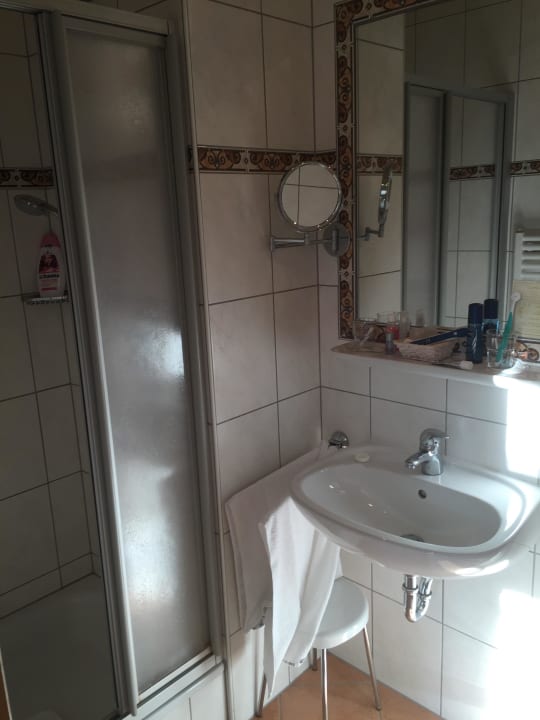 Kleines Bad Moselstern Hotel Brixiade & Triton