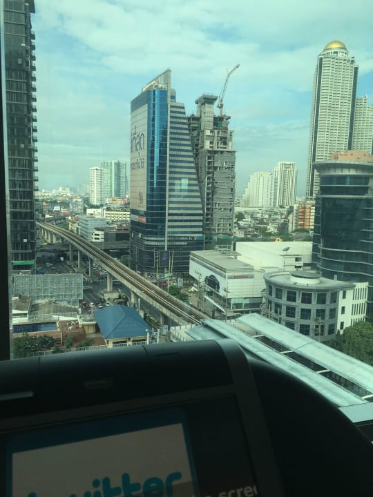 Ausblick aus Zimmer 1718 im 17. Stock Eastin Grand Hotel Sathorn