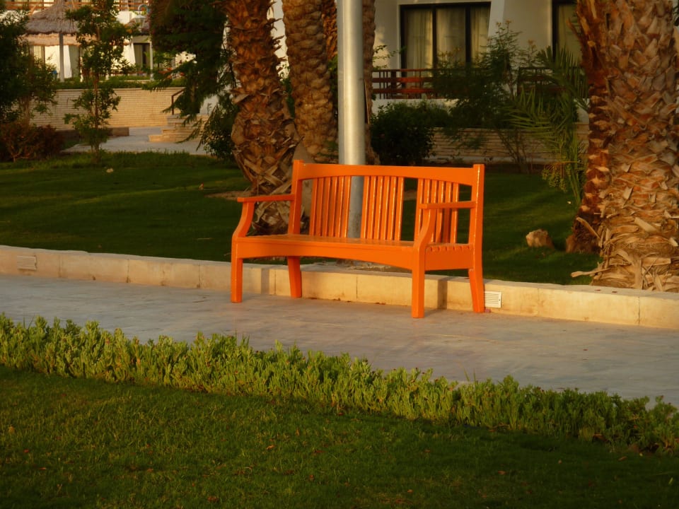 Eines der vielen Bänke The Grand Hotel Hurghada