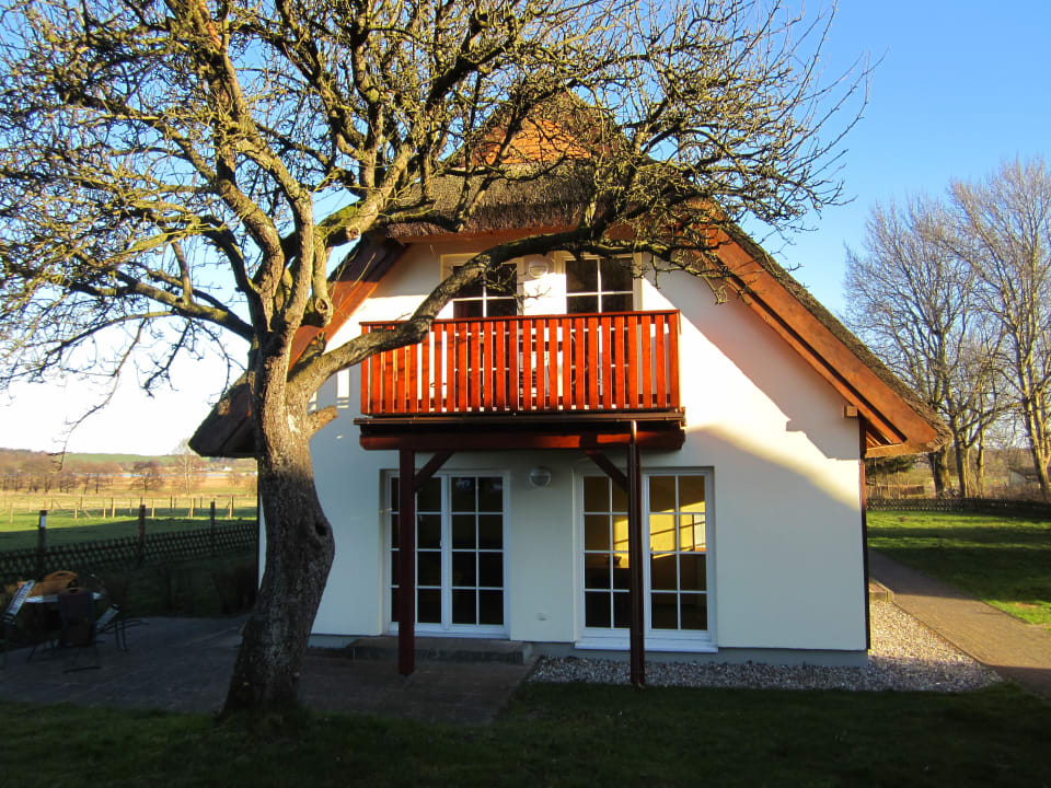 Ferienwohnungen im Reetdachhaus Hotel und Appartements Jägerhof