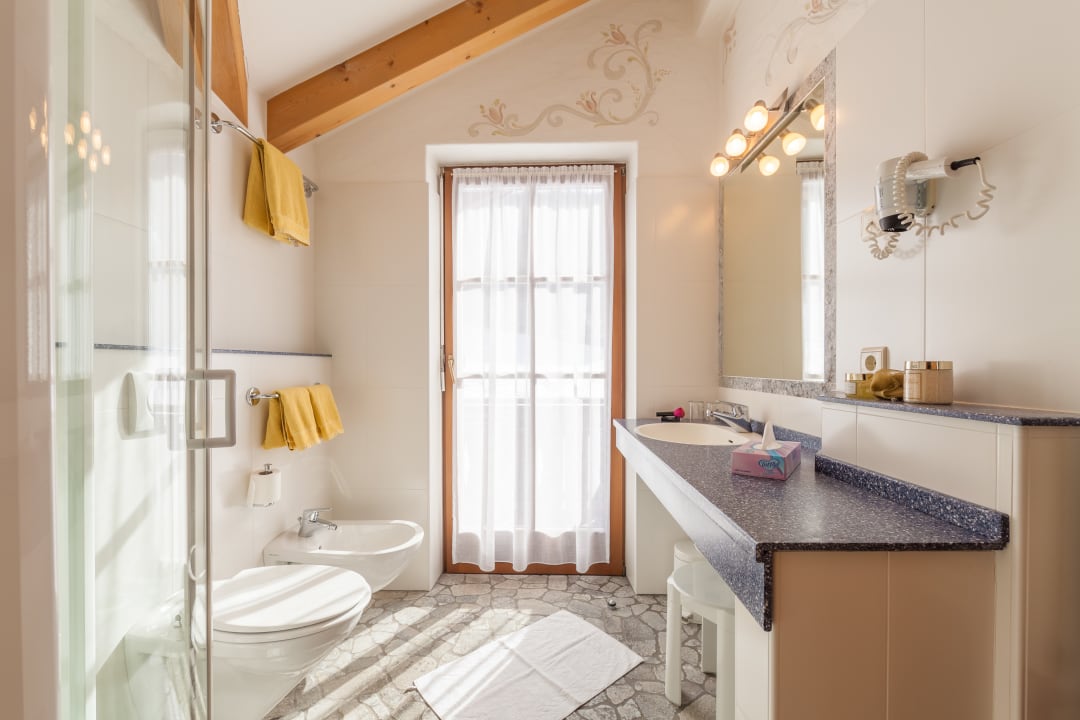 Zimmer Apartments Haus zur Vogelweide