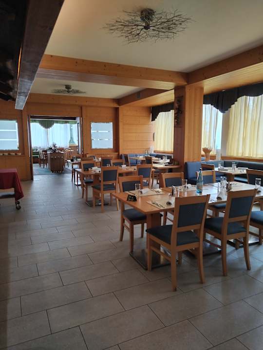 Gastro Hotel Alpine Mugon