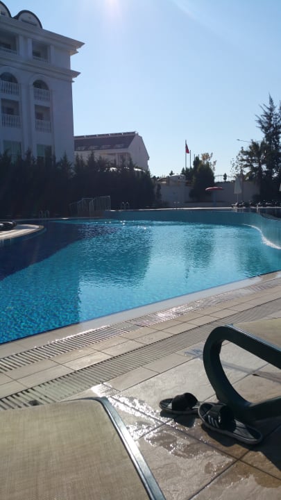 Pool Well Palace Side