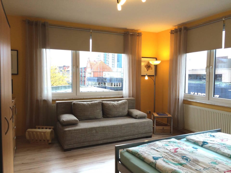 Zimmer Aussicht Ferienwohnung Pinguin-City