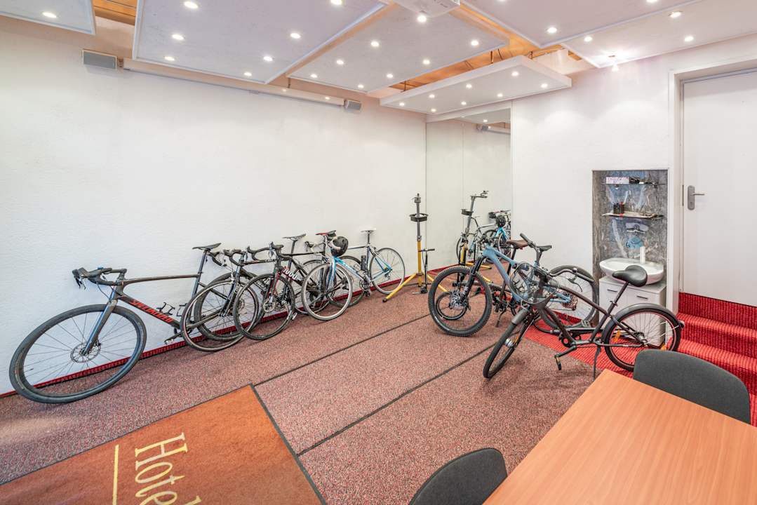 Sport & Freizeit Hotel Neue Post