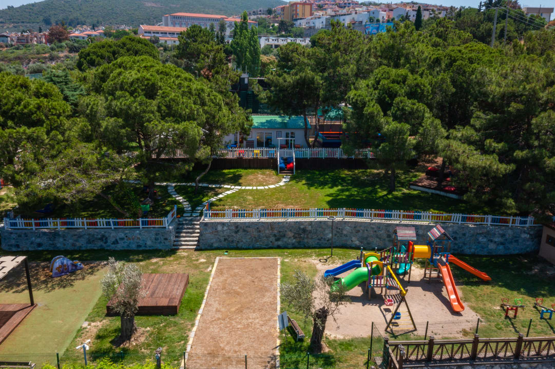 Ausblick Ramada Resort Kusadasi & Golf