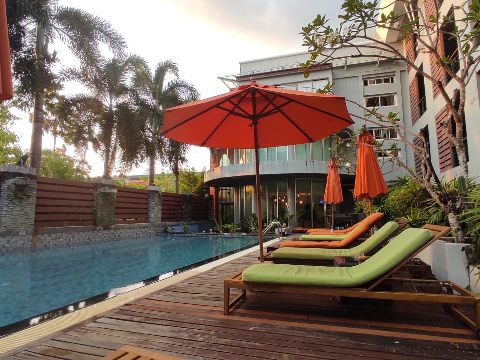 Pool Hotel Baan Suwantawe